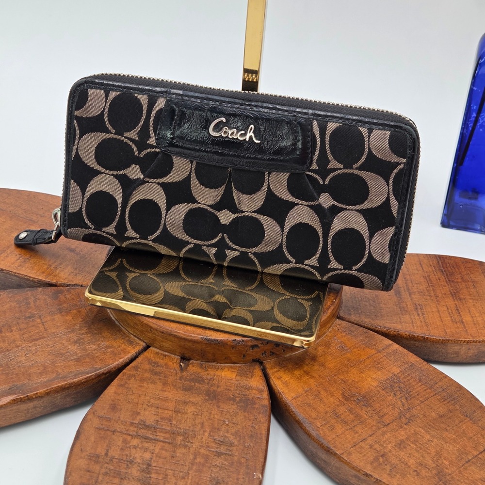 Coach Zip Around Wallet Black Contrast Signature C Monogram 8" x 4"